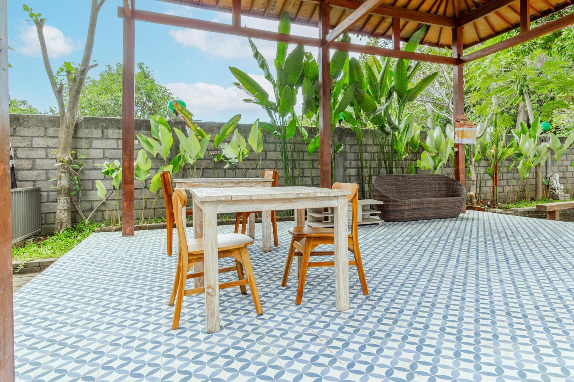 Capital O 93944 Geweka Homestay Jimbaran Εξωτερικό φωτογραφία